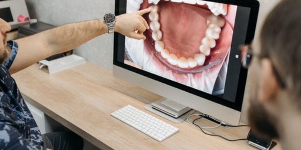 mordida torcida causas